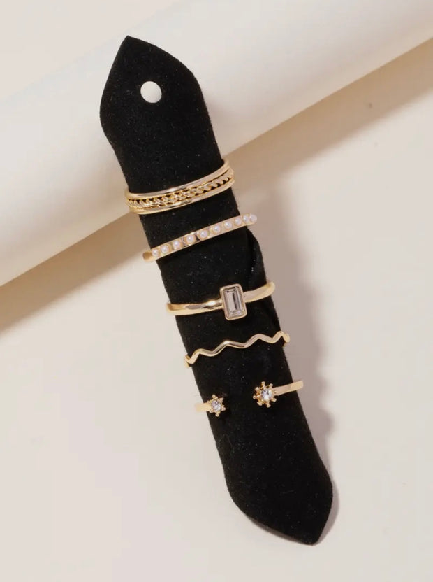 Mixed Metallic Ring Set